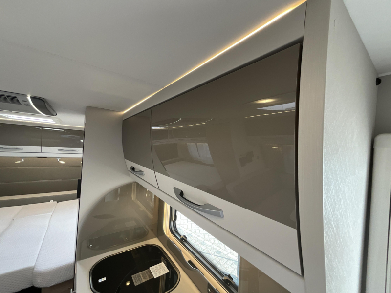 Dethleffs Nomad 490 EST MOVER-DOUCHE-LUIFEL-AIRCO  foto: 16
