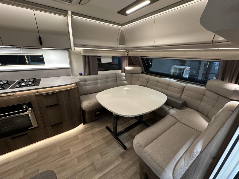 Kabe Royal 600 D XL Model 2026 - KingSize 