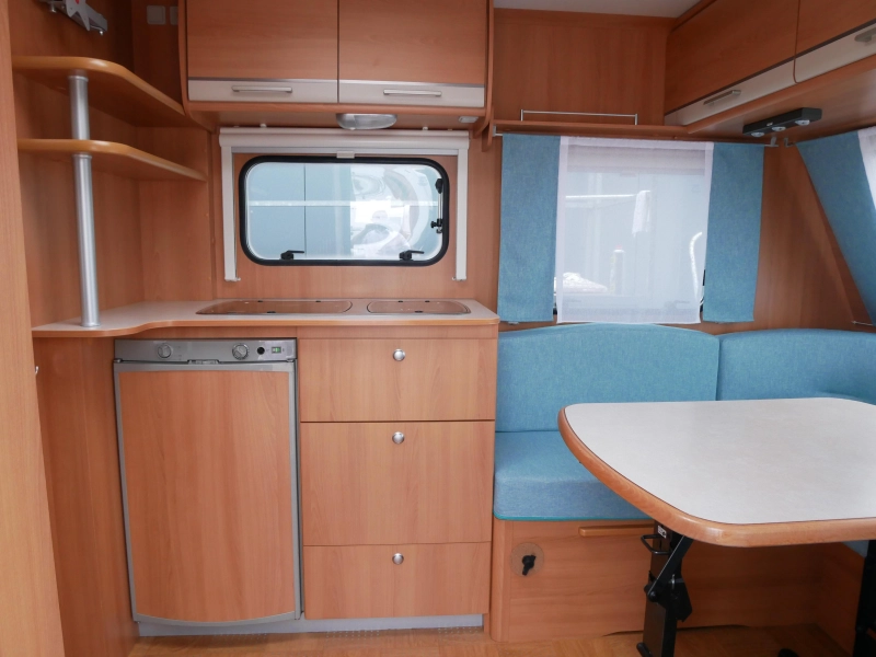 Caravelair Ambiance Style 475 mover, voortent  foto: 7