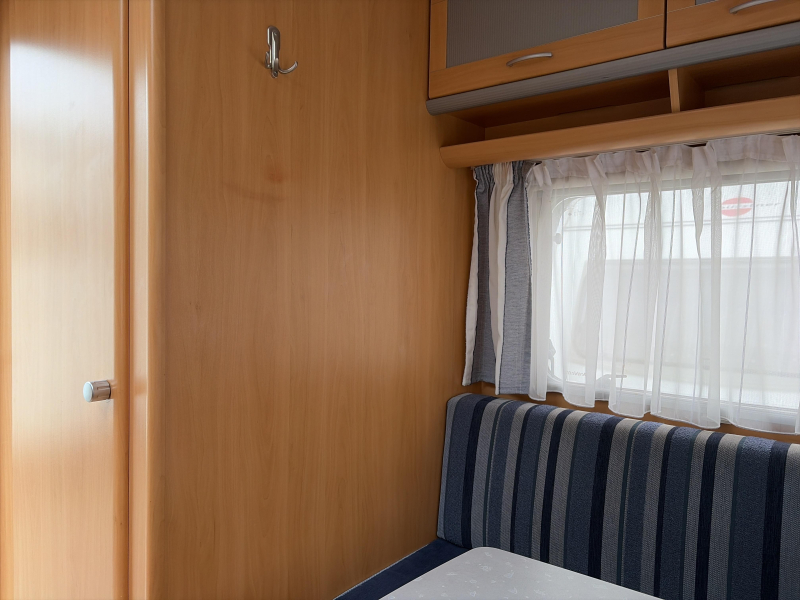 Dethleffs New Line 395 T Mover/Voortent  foto: 9