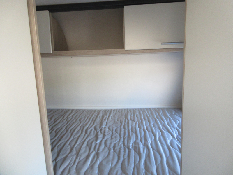 Caravelair Alba Family 426 MET DOREMA VOORTENT 