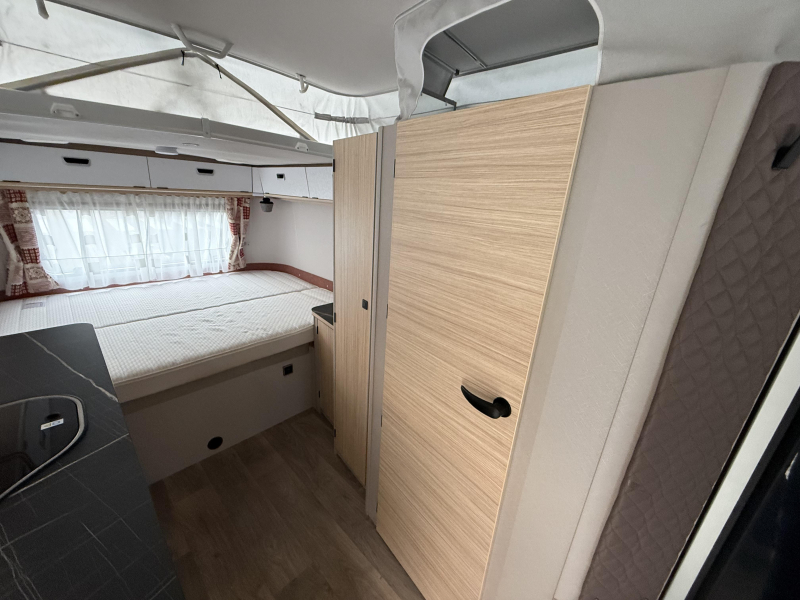 Eriba Touring 630 BOMVOL MET OPTIES  foto: 11