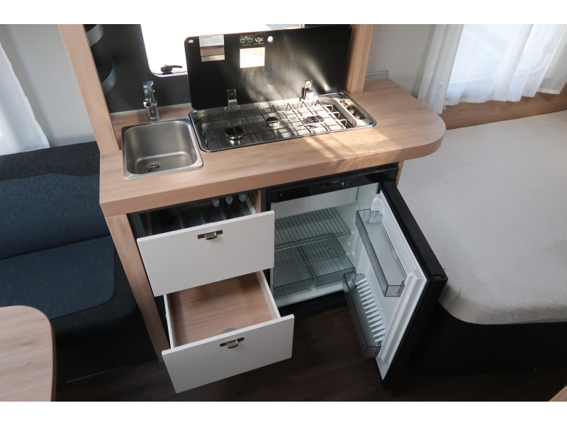 Knaus Sport 450 FU ZGAN !! MET VOORTENT  foto: 7