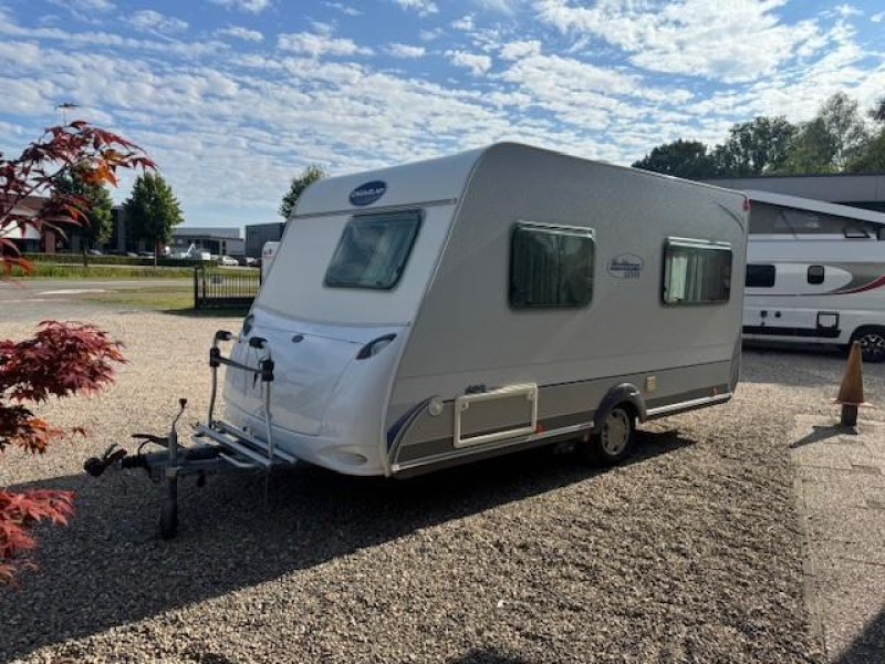 Caravelair Ambiance Style 420 mover voortent fietsenrek 