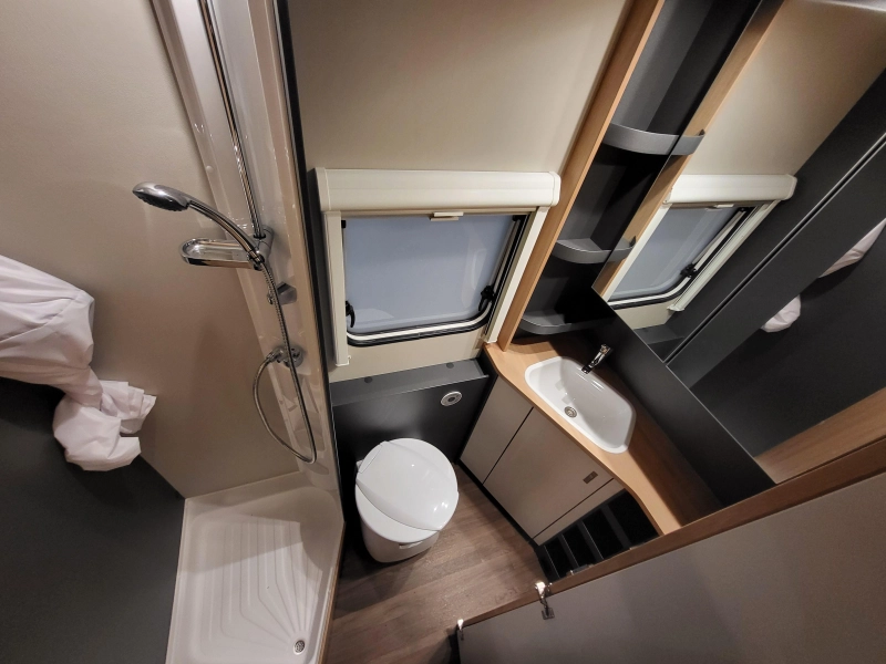 Knaus Sport 500 KD zeer compleet uitgevoerd  foto: 11