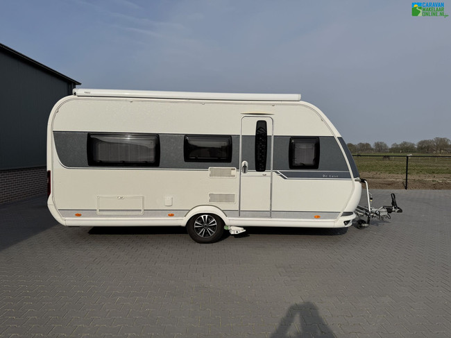 Hobby De Luxe Easy 460LU