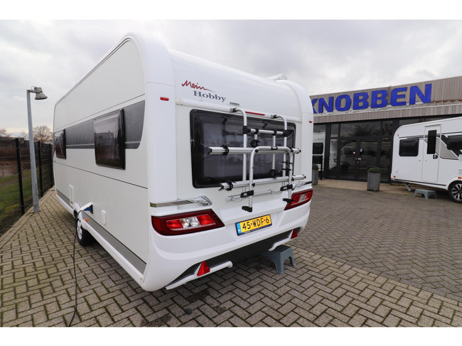 Hobby Excellent 495 UL Enkel bed/ Thule luifel foto: 5