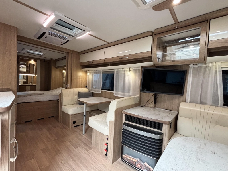 LMC Lord Brillant 690 Mover + Levelsysteem!  foto: 8