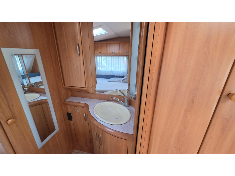 Hobby De Luxe 460 UFE  foto: 5