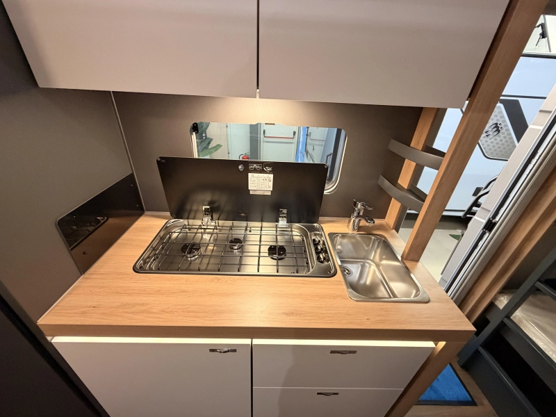 Knaus Sport 500 QDK 1800KG + Stappelbed  foto: 15
