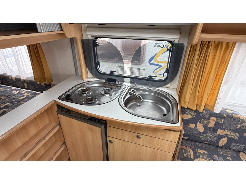 Home-Car Racer Spirit 45 frans bed rondzit toilet  foto: 6