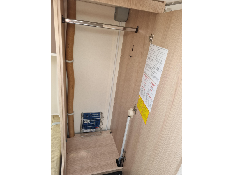 Adria Aviva 390 PS Lichtgewicht!  foto: 10