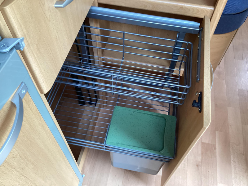 Knaus Sudwind 450 TUF voortent  foto: 12