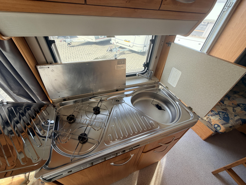 Knaus Blue Line 400 TK Stapelbed,2x Zit & Tent  foto: 9