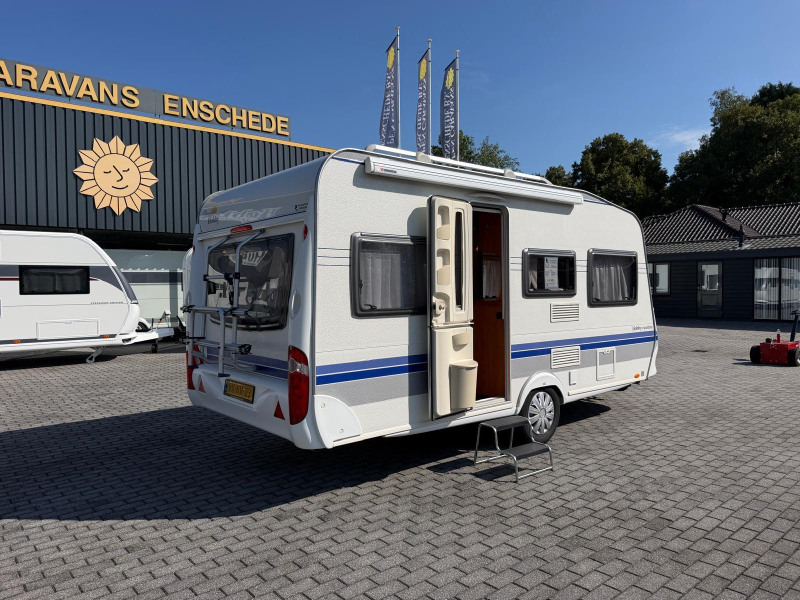 Hobby Excellent 455 UF Met casette Luifel!  foto: 5