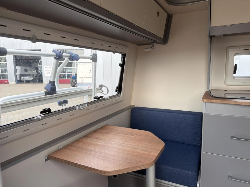 Kip Kompakt Travel 37 KK Voortent, mover 2x luik 