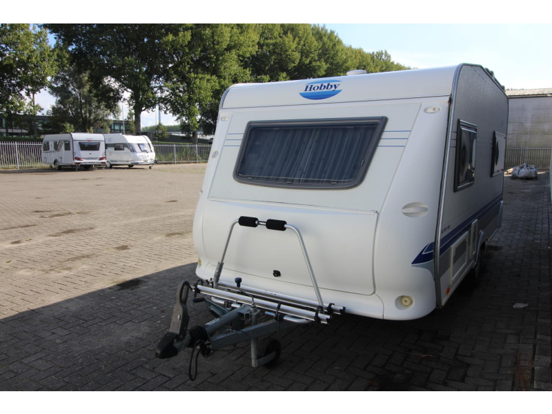 Hobby De luxe Easy 450 UB Mover, Voortent + luifel,  foto: 4
