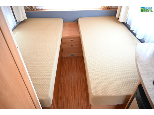 Dethleffs Camper 470ER foto: 17