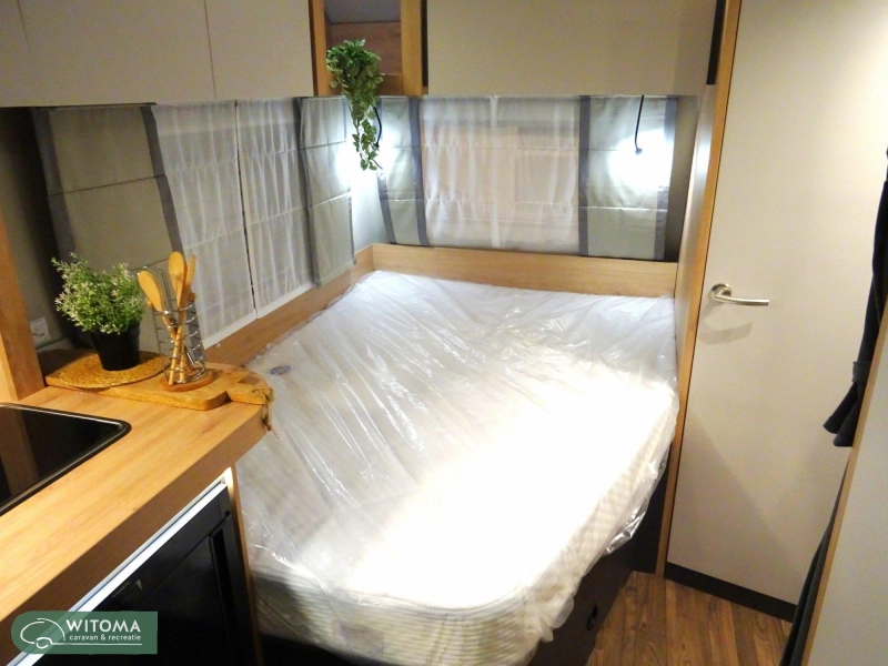 Knaus Sport 450 FU verkocht!  foto: 9