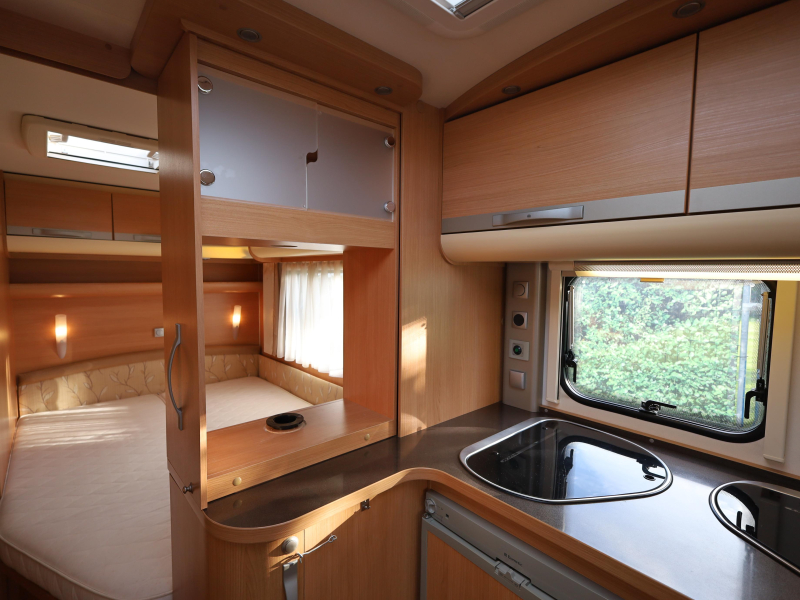 Adria Adora 492 UP mover | voortent | luifel  foto: 8