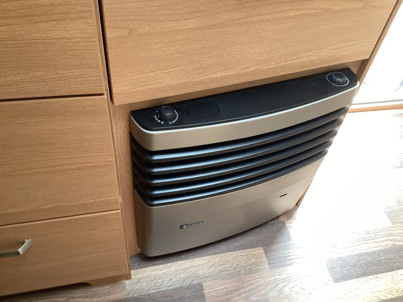 Knaus Sport 420 QD mover/voortent  foto: 13