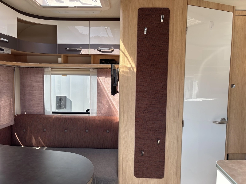Eriba Living 471 Mover / luifel  foto: 6