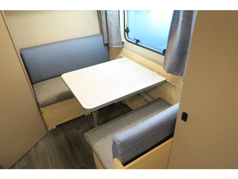Weinsberg CaraLife 390 QD AIRCO+MOVER+CASSETTELUIF.  foto: 7