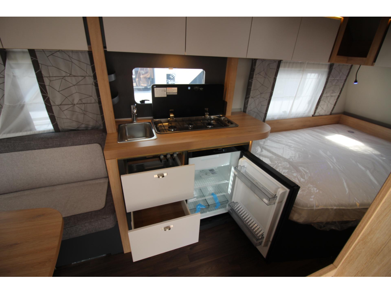 Knaus Sport 450 FU Actie model!  foto: 12