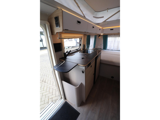 Eriba Touring 530 Luifel/ Unico/ Autark foto: 11