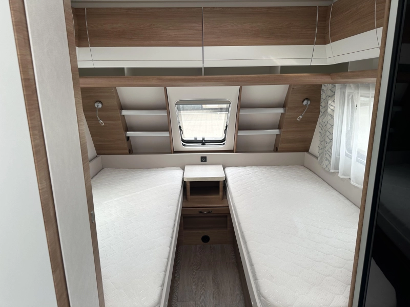 Hobby De Luxe 495 UL Mover / Fietsendrager  foto: 12