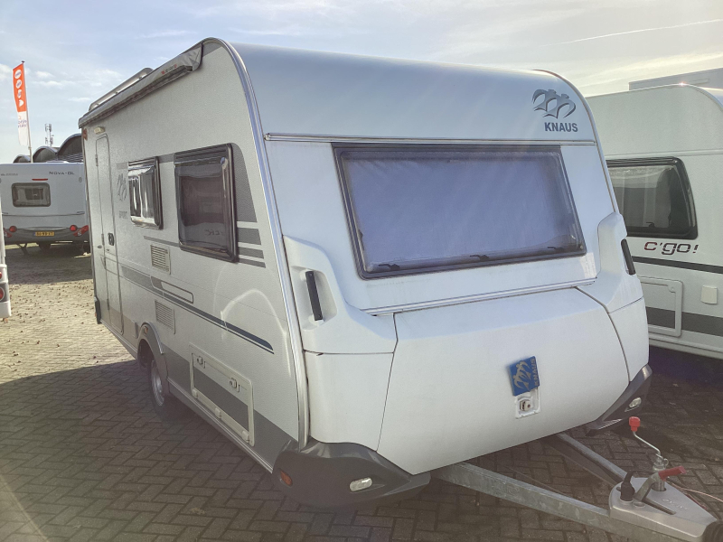 Knaus Sport 420 QD mover/ voortent  foto: 18