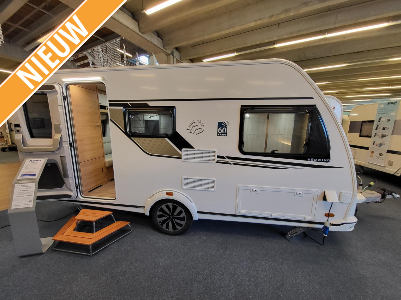 Knaus Sudwind 60 Years 420 QD 60 years uitvoering  hoofdfoto: 1