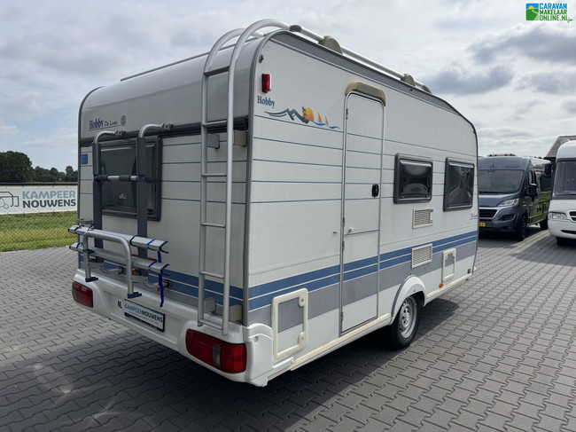 Hobby De Luxe Easy 400SF
