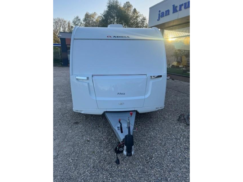 Adria Altea 542 PH airco mover zakluifel  foto: 2