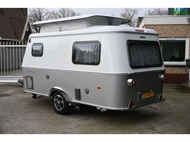 Eriba Touring Triton 420 foto: 2