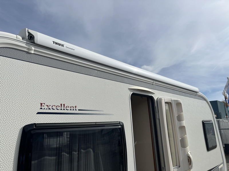 Hobby Excellent 460 UFE - Mover - Cassette Luifel  foto: 17