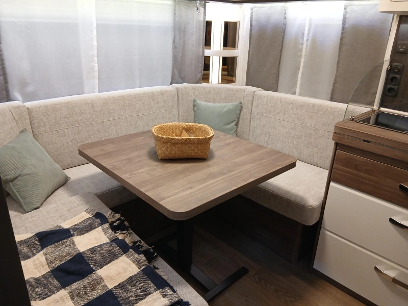 Hobby Excellent Edition 540 UFF  foto: 2