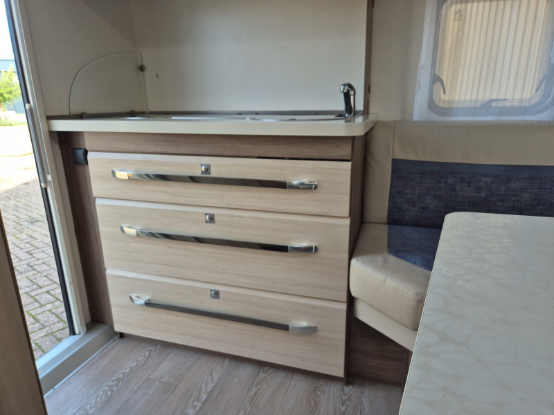 Hobby De Luxe 400 SFE  foto: 7