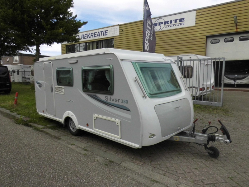 Trigano Silver 380 DD Luifel, mover,  hoofdfoto: 1