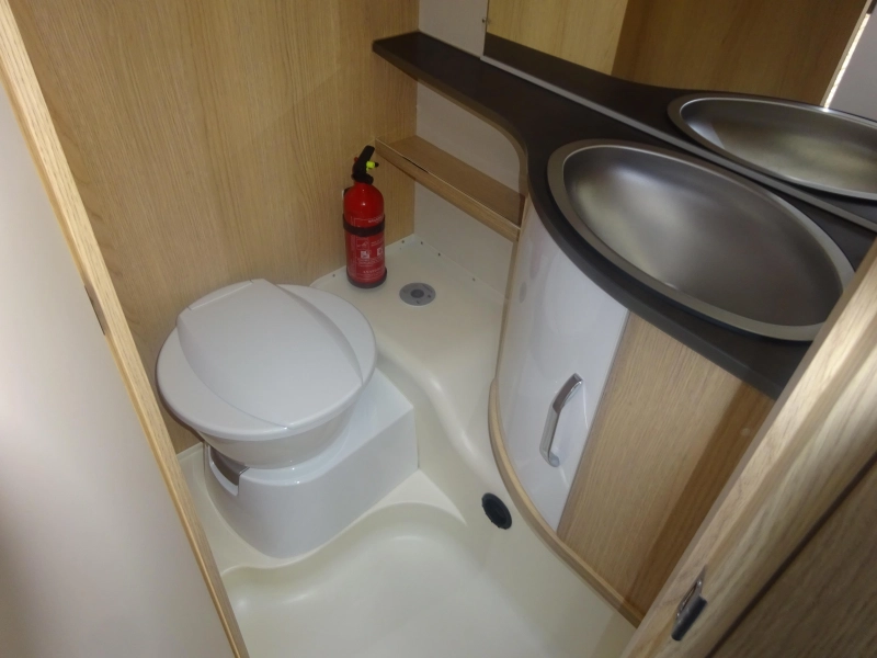 Eriba Living 450  foto: 19