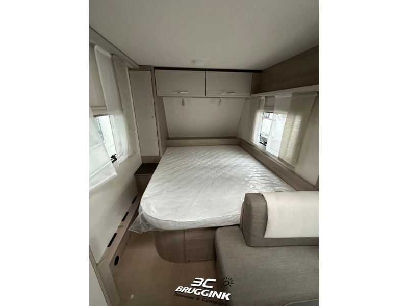 Bürstner Premio Life 480 TS ~FRANS BED~ 160 X 200 