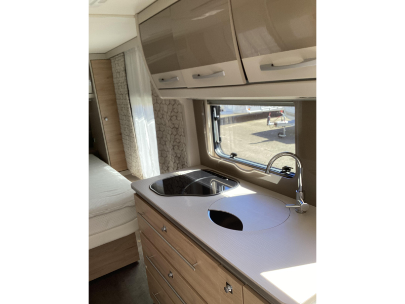 Dethleffs Nomad 530 DR Airco/ luifel  foto: 5