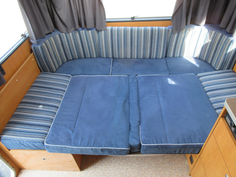 Dethleffs Camper 500 DB ZEE VAN RUIMTE - EN MOVER  foto: 9
