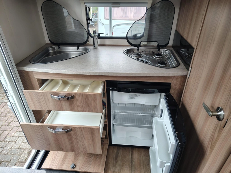 Sprite Alpine Sport 370 EK Voortent  foto: 6