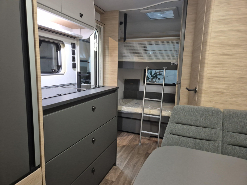 Fendt Apero 495 SKM 