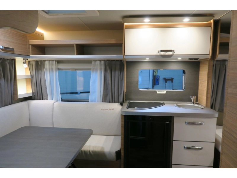 Weinsberg CaraOne Edition HOT 450 FU MOVER+VOORTENT+FIETSENDR.  foto: 6