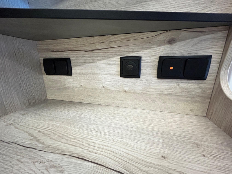 Easy Caravanning GetAway Sport Alu velgen, LED verl.  foto: 18
