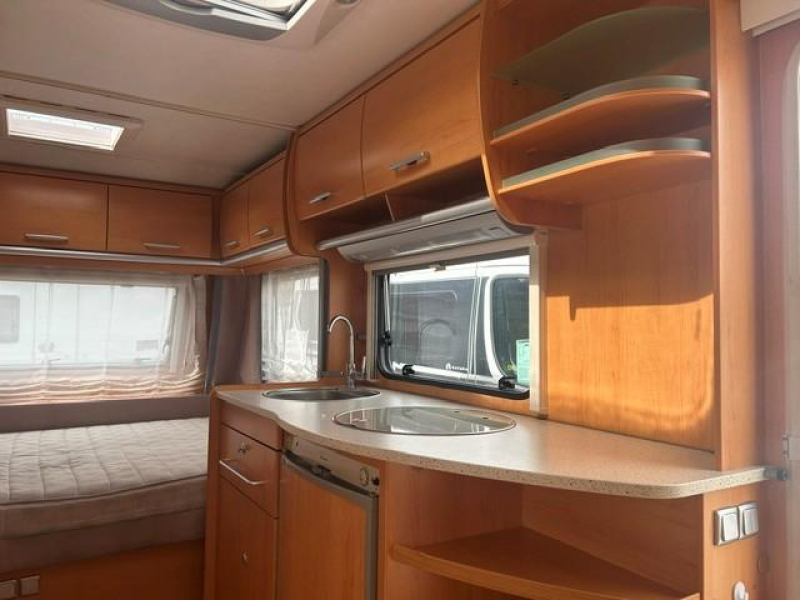 Eriba Living Pulse 440 MOVER+VOORTENT+FIETSENDRA  foto: 7