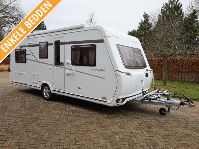 Eriba Nova GL 541 cassetteluifel | mover  hoofdfoto: 1