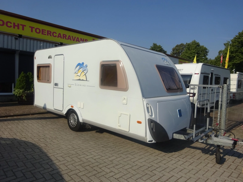 Knaus Sudwind 450 FU 
